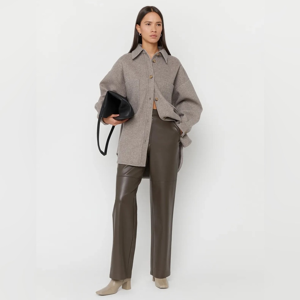 OAK + FORT Slim Fit Vegan Leather Pants in Turkish Coffee ☕️ • Size US 6